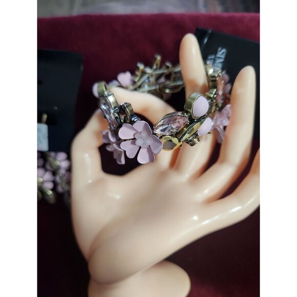 simply vera wang  Pink Floral Earrings &bracelet - Picture 6 of 8